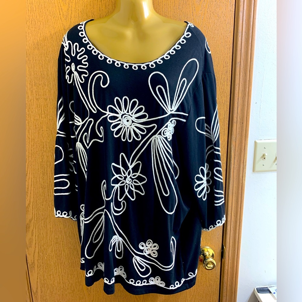Plus size top
